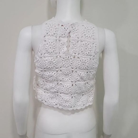 NWOT Show Me Your MuMu Laguna Crochet Top - Picture 6 of 11